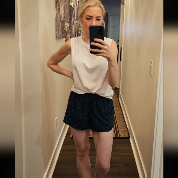 Lululemon Womens Blue Black Abstract Drawstring Waist Athletic Shorts Size 4 - Picture 1 of 8